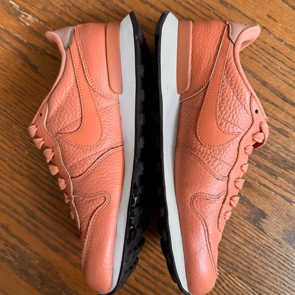 NIKE INTERNATIONALIST PREMIUM LEATHER TERRA-BLUSH-SUMMIT-WHITE Women’s size 8 - Picture 7 of 12